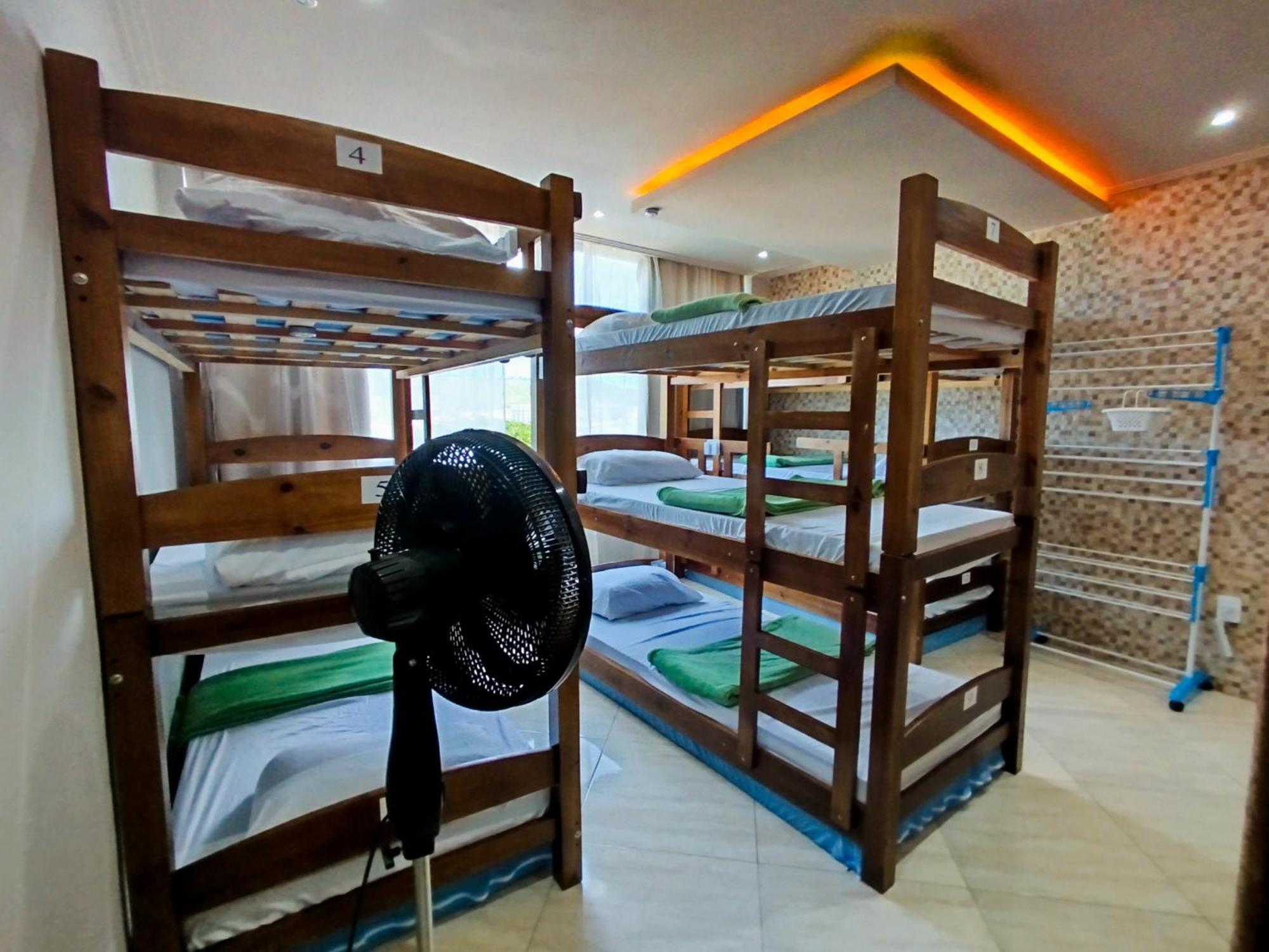 Hostel Casa Da Pedra อาร์ไฮยัล โด กาโบ ภายนอก รูปภาพ